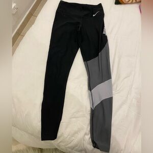 Nike Black and Grey Leggings Size Small